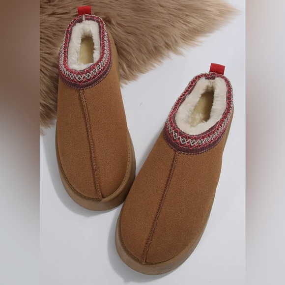 Contrast Print Suede Snow Boot - Picture 3 of 4